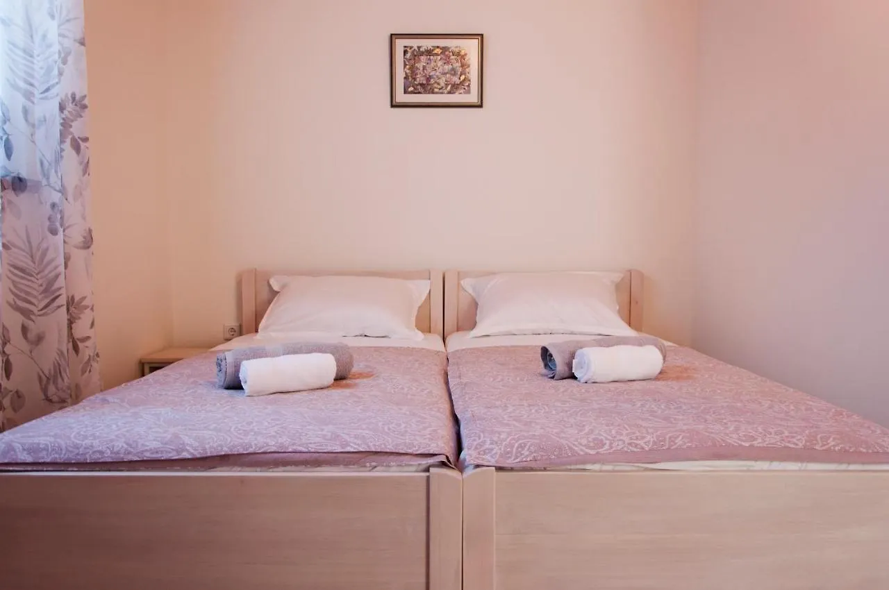 Pensión Hotel Domus Albus Zadar